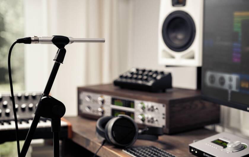 Apollo Monitor Correction: ajuste preciso de tus monitores impulsado ...